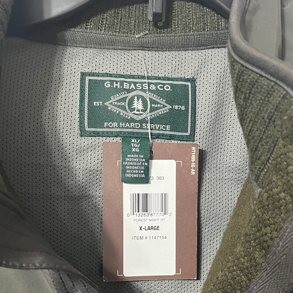 G.H. Bass & Co. Men's Grey and Olive Green Jacket - Picture 2 of 5